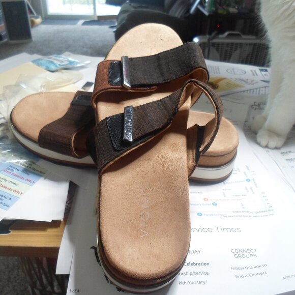 Sandals - Picture 6 of 6